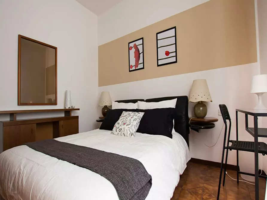 Immagine 7 di Camera in affitto  in Via Cormano a Milano