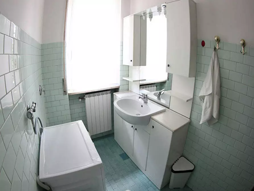 Immagine 8 di Camera in affitto  in Via dei Ciclamini a Milano