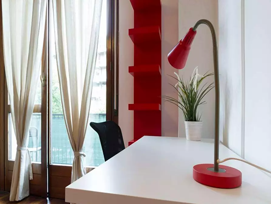 Immagine 8 di Camera in affitto  in Viale Papiniano a Milano