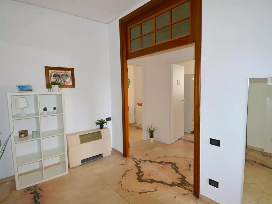 Immagine 9 di Camera in affitto  in Via Alfeo Corassori a Modena