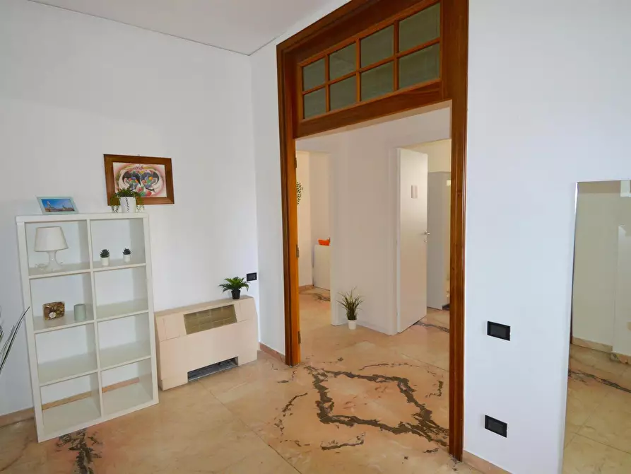 Immagine 5 di Camera in affitto  in Via Alfeo Corassori a Modena