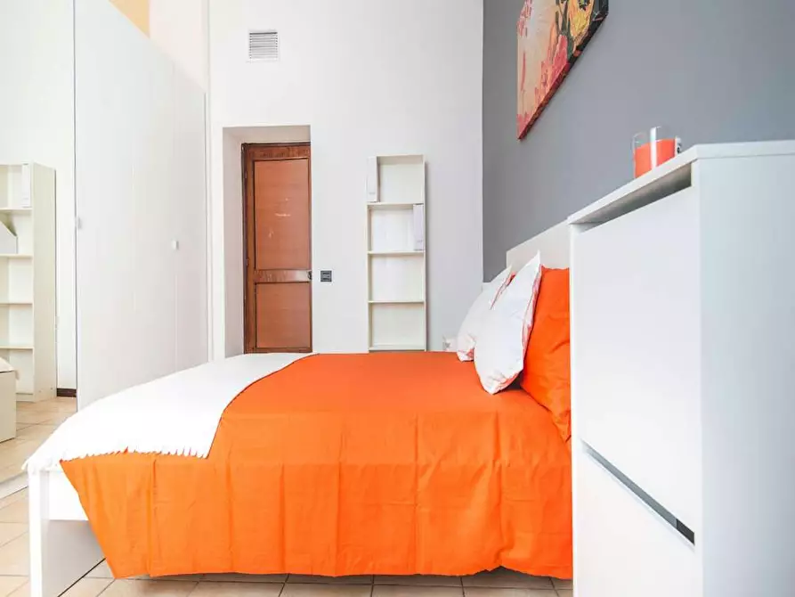 Immagine 3 di Camera in affitto  in Viale Monza a Milano