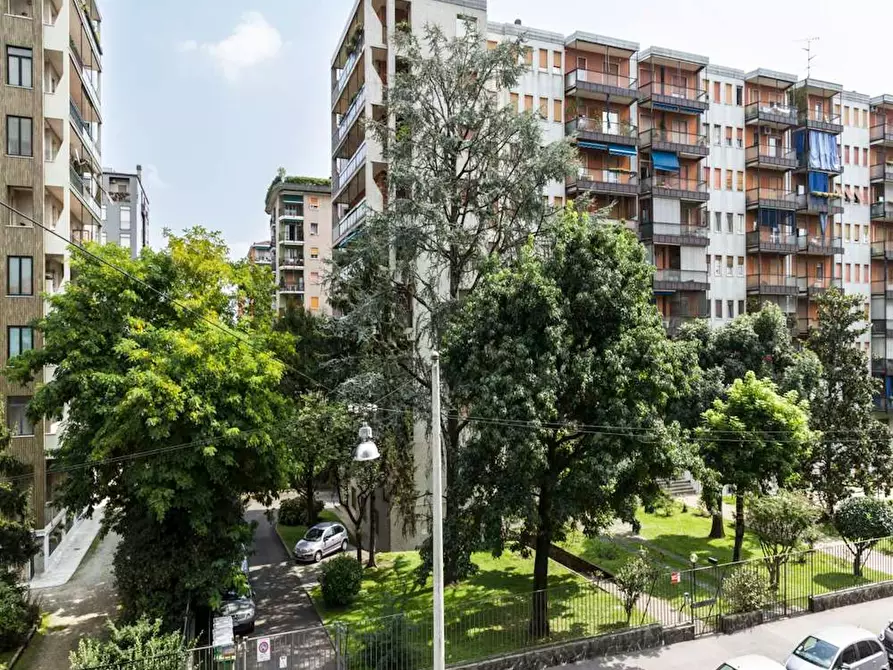 Immagine 9 di Camera in affitto  in Via Temistocle Calzecchi a Milano