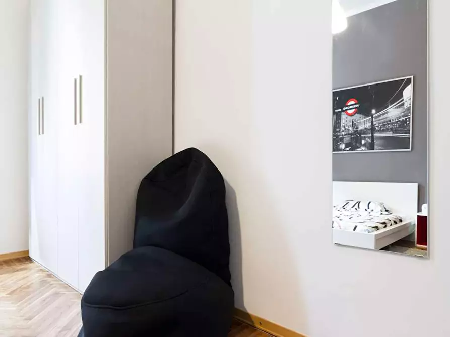 Immagine 7 di Camera in affitto  in Via Temistocle Calzecchi a Milano