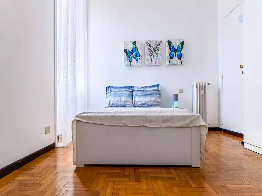 Immagine 2 di Camera in affitto  in Via Valenza a Milano