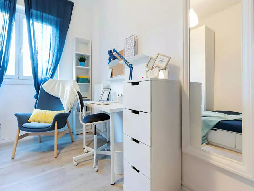 Immagine 2 di Camera in affitto  in Via Ugo Ojetti a Milano