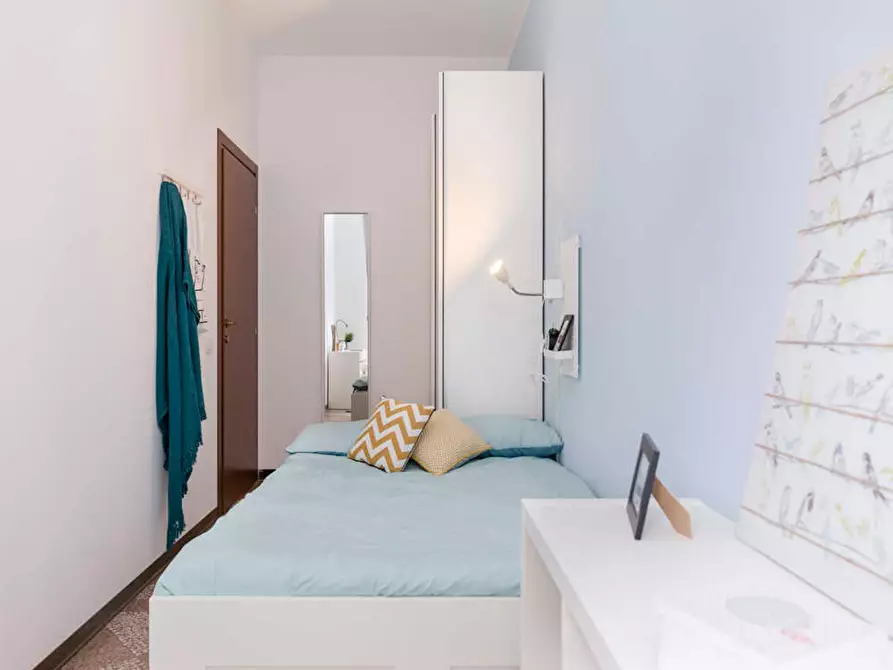 Immagine 6 di Camera in affitto  in Viale Giovanni Vicini a Bologna