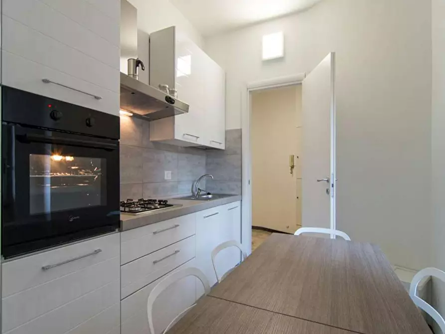 Immagine 9 di Camera in affitto  in Via Francesco Reina a Milano