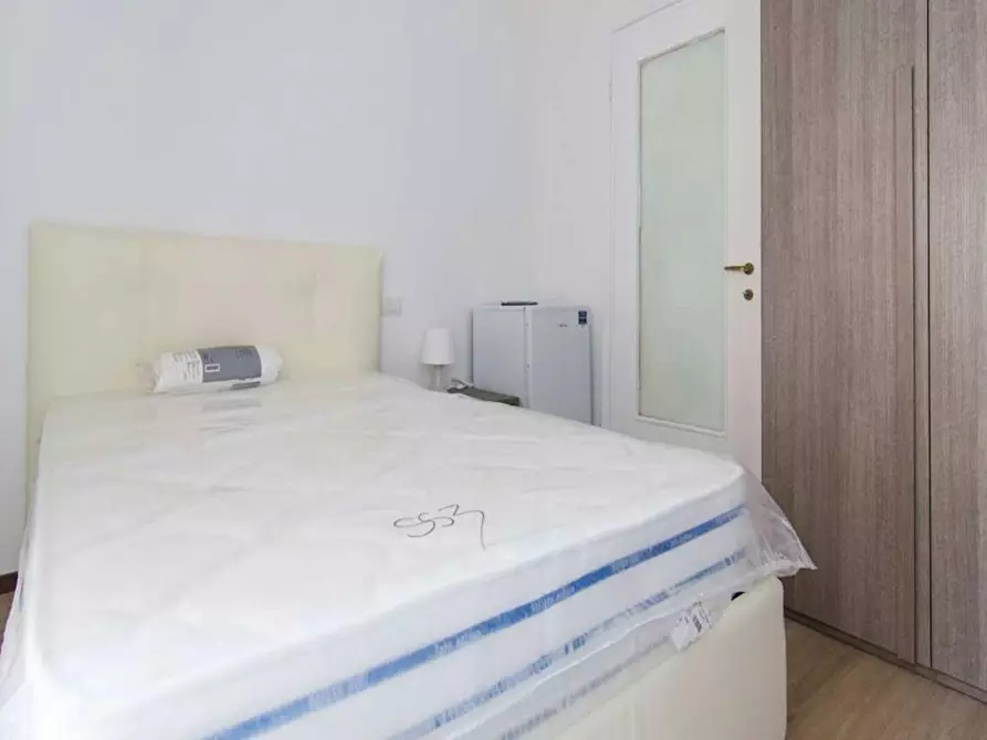 Immagine 4 di Camera in affitto  in Via Francesco Reina a Milano