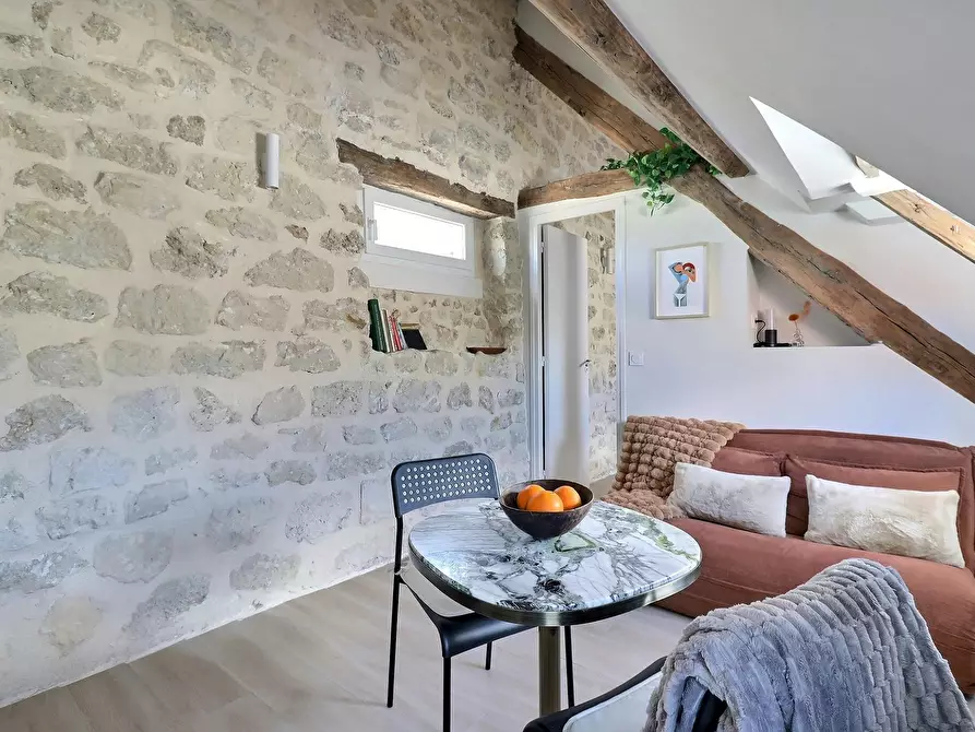 Immagine 3 di Appartamento in affitto  in Rue Paul Lelong a Paris