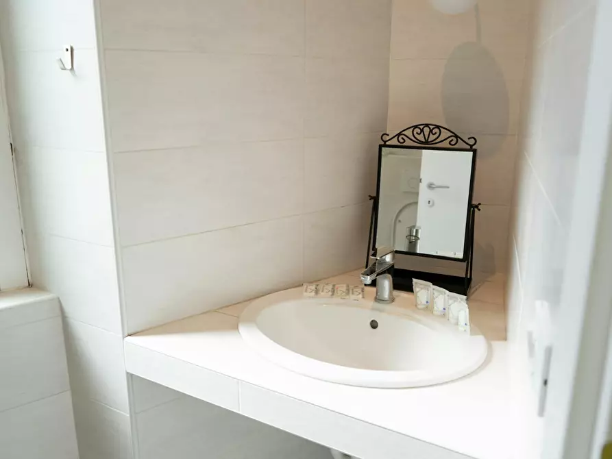 Immagine 6 di Appartamento in affitto  in Via Guido Cavalcanti a Milano