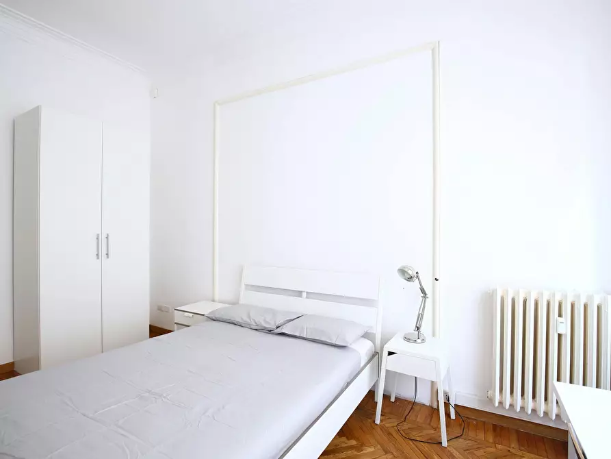 Immagine 4 di Camera in affitto  in Via Raimondo Franchetti a Milano