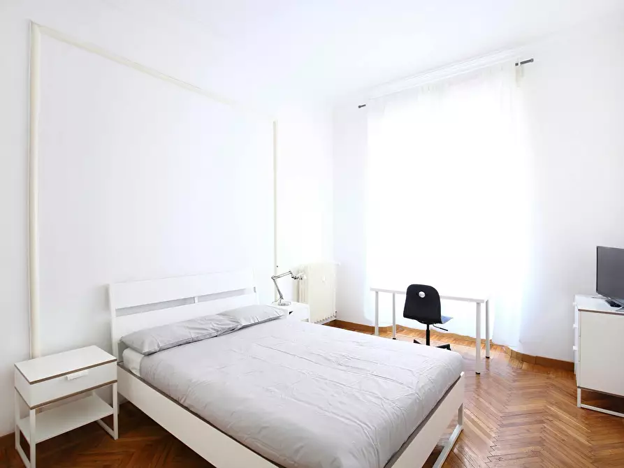 Immagine 6 di Camera in affitto  in Via Raimondo Franchetti a Milano