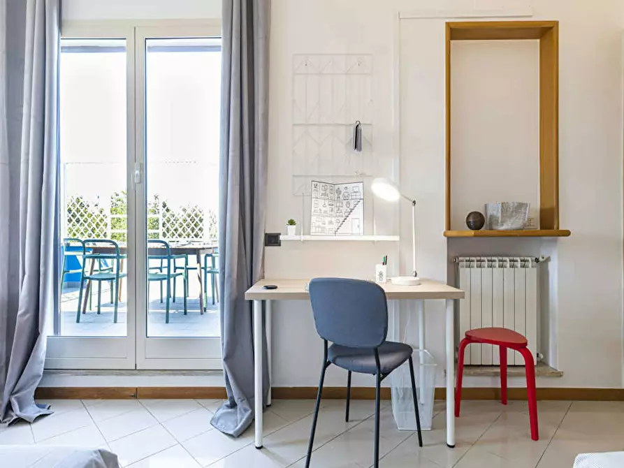 Immagine 10 di Camera in affitto  in Circonvallazione Gianicolense a Roma