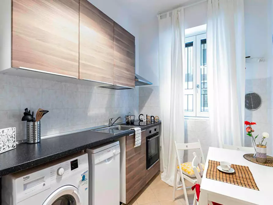 Immagine 8 di Camera in affitto  in Corso Vercelli a Milano