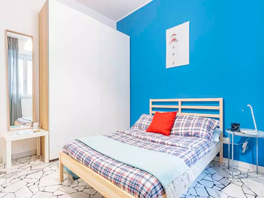 Immagine 3 di Camera in affitto  in Corso Vercelli a Milano