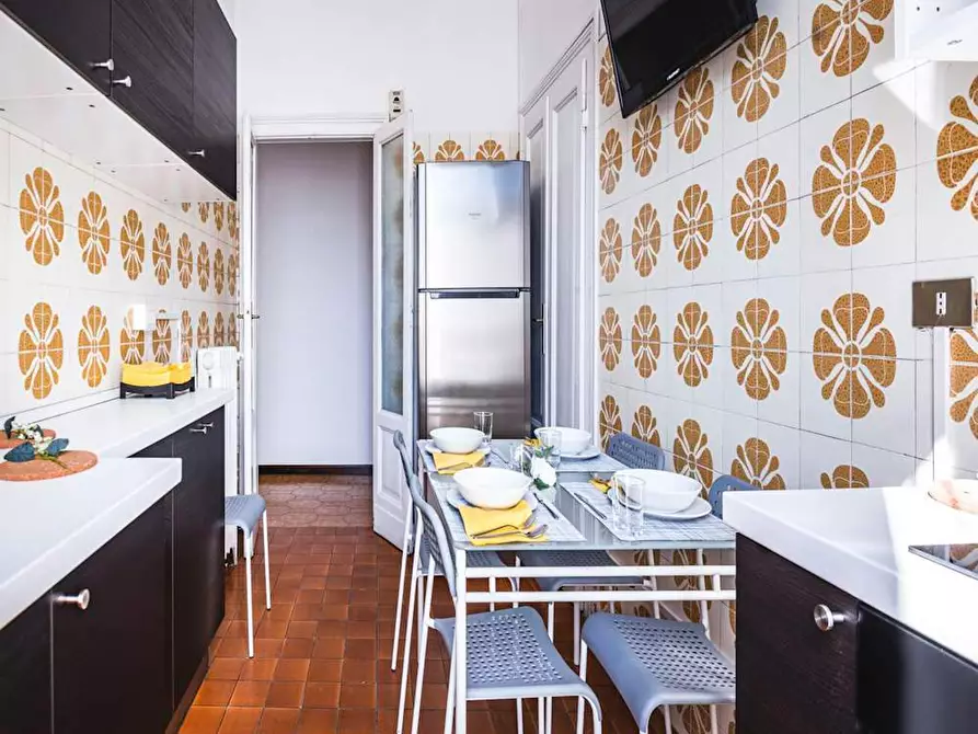 Immagine 5 di Camera in affitto  in Via Valenza a Milano