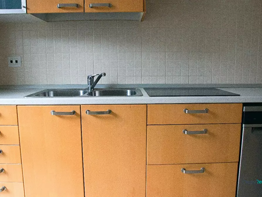 Immagine 7 di Camera in affitto  in Via Jan Palach a Milano