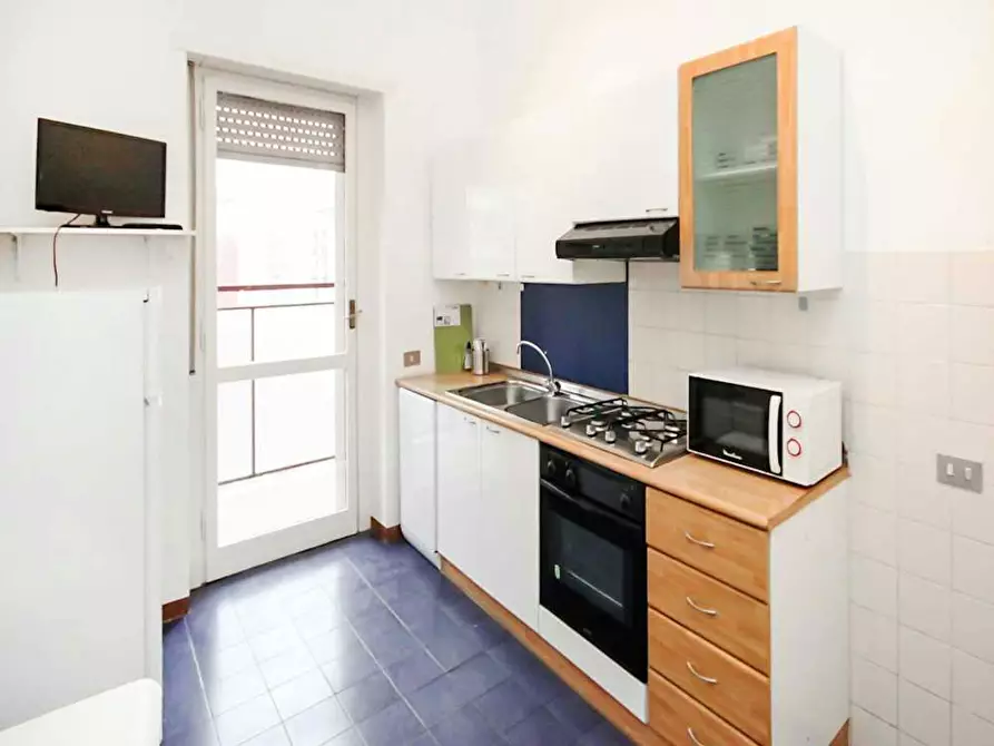 Immagine 9 di Camera in affitto  in Viale Sabotino a Milano