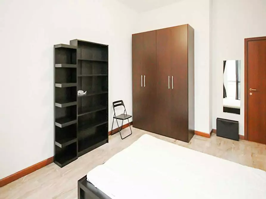 Immagine 6 di Camera in affitto  in Viale Sabotino a Milano