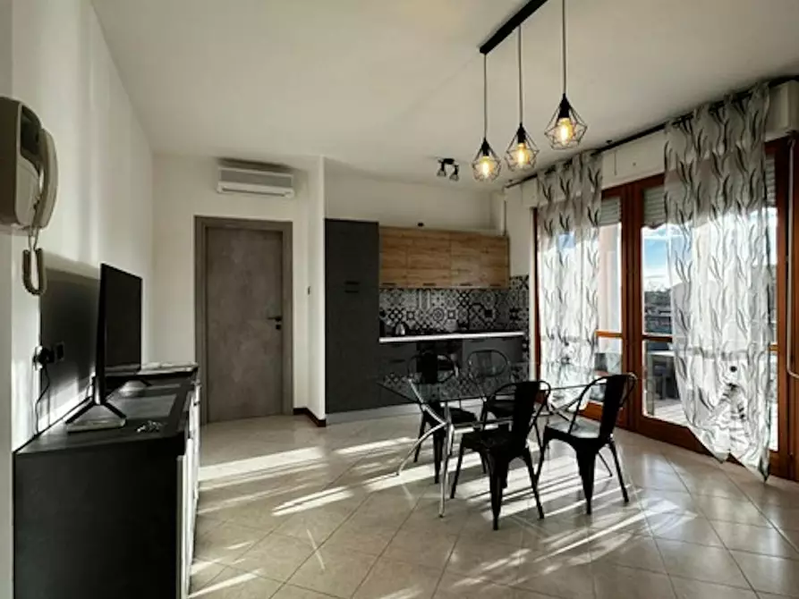 Immagine 2 di Appartamento in affitto  in Via Calizzano a Milano