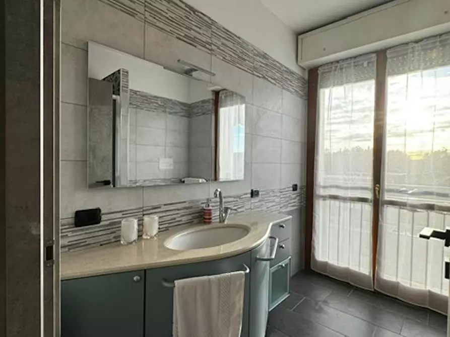 Immagine 5 di Appartamento in affitto  in Via Calizzano a Milano