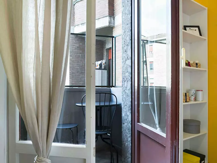 Immagine 6 di Camera in affitto  in Via Salvatore Barzilai a Milano