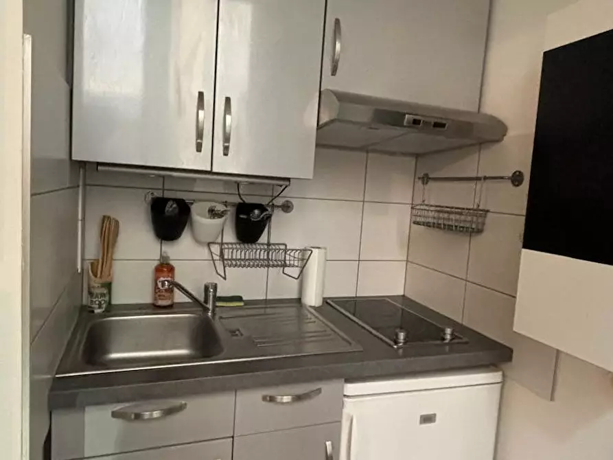 Immagine 7 di Appartamento in affitto  in Rue des Charpentiers a Strasbourg