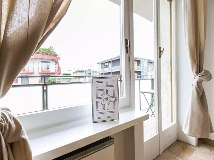 Immagine 1 di Camera in affitto  in Via Gianni Caproni a Milano