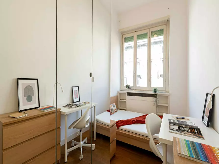 Immagine 4 di Camera in affitto  in Via Giovanni Battista Pergolesi a Milano