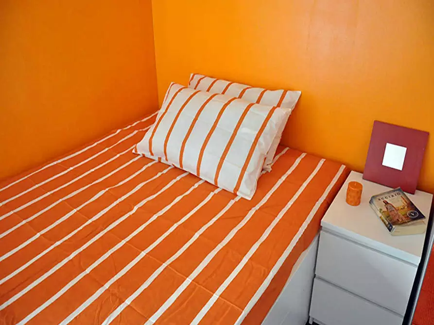 Immagine 1 di Camera in affitto  in Viale Abruzzi a Milano