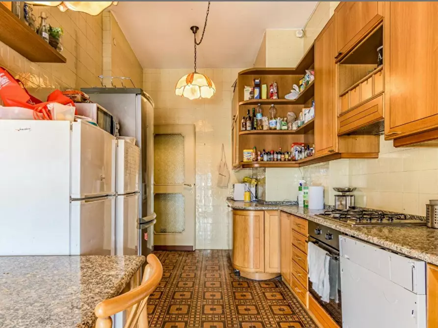 Immagine 10 di Camera in affitto  in Viale Gran Sasso a Milano