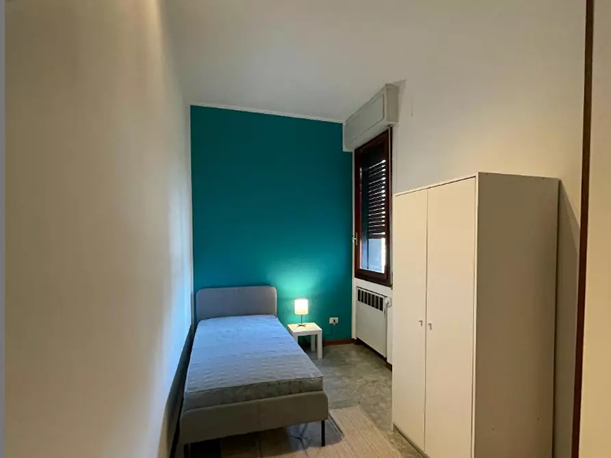 Immagine 9 di Camera in affitto  in Viale Giuseppe Barilli Quirico Filopanti a Bologna