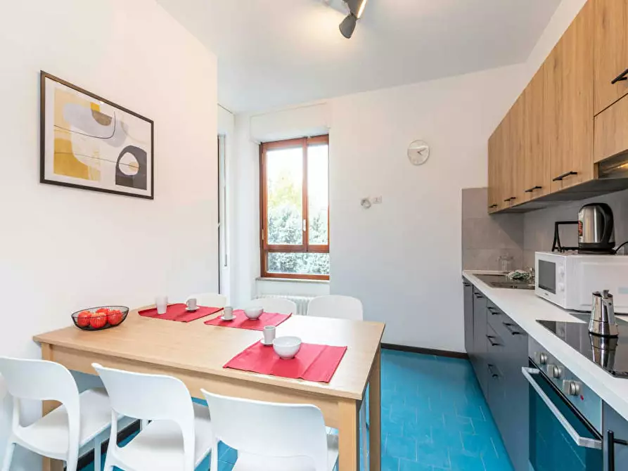 Immagine 10 di Camera in affitto  in Viale Tibaldi a Milano