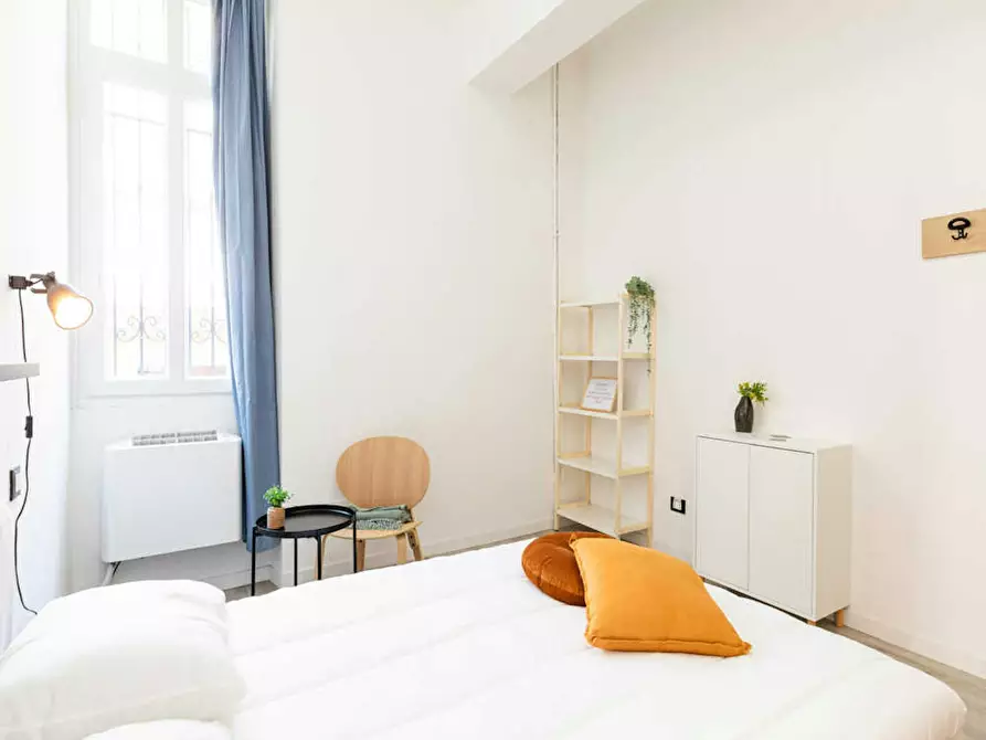 Immagine 6 di Camera in affitto  in Viale Col di Lana a Milano