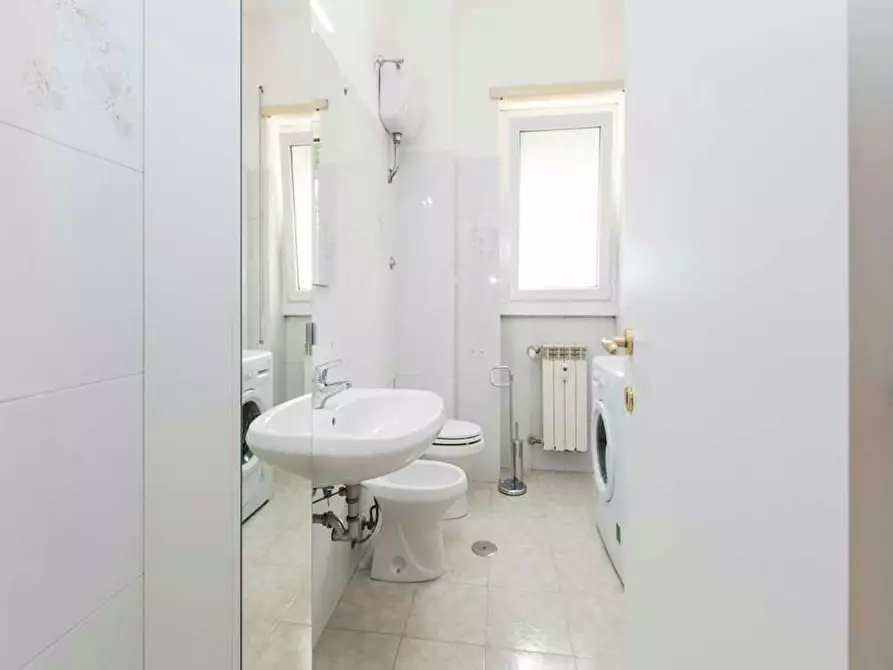 Immagine 8 di Camera in affitto  in Via Oderisi da Gubbio a Roma