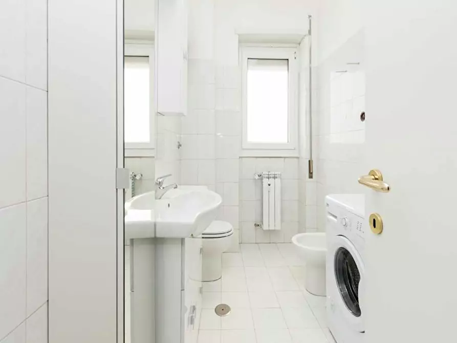 Immagine 9 di Camera in affitto  in Via Oderisi da Gubbio a Roma