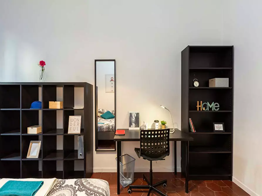 Immagine 7 di Camera in affitto  in Via Paolo Bassi a Milano