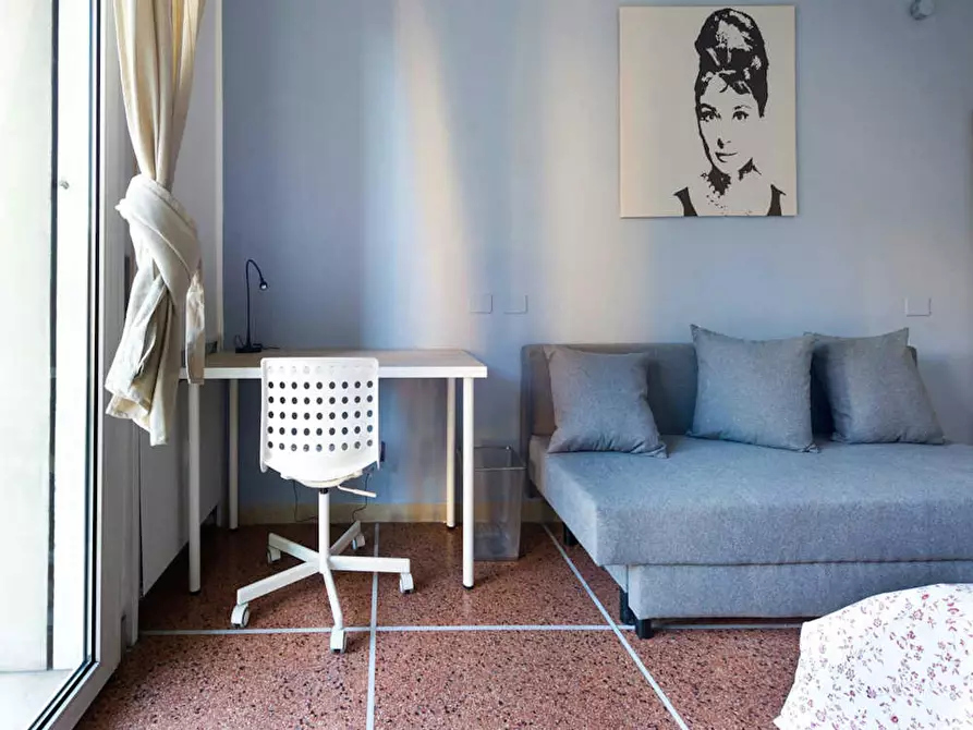 Immagine 7 di Camera in affitto  in Piazza VII Novembre 1944 a Bologna