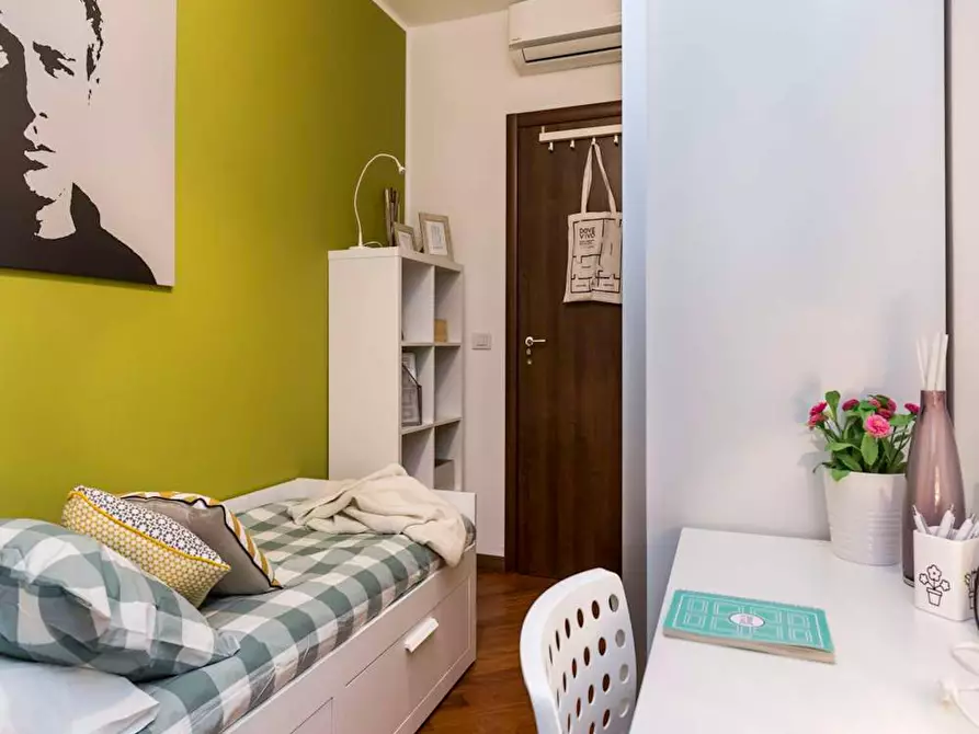 Immagine 4 di Camera in affitto  in Via Privata San Martiniano a Milano