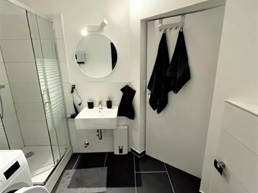 Immagine 9 di Appartamento in affitto  in Witzelstraße a Düsseldorf