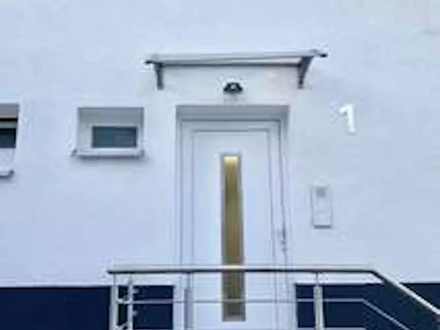 Immagine 1 di Camera in affitto  in Hedelfinger Platz a Stuttgart