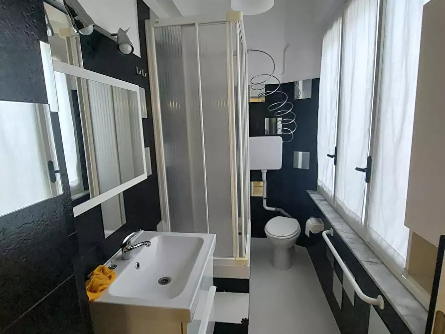 Immagine 5 di Camera in affitto  in Piazza Ghiaia a Parma