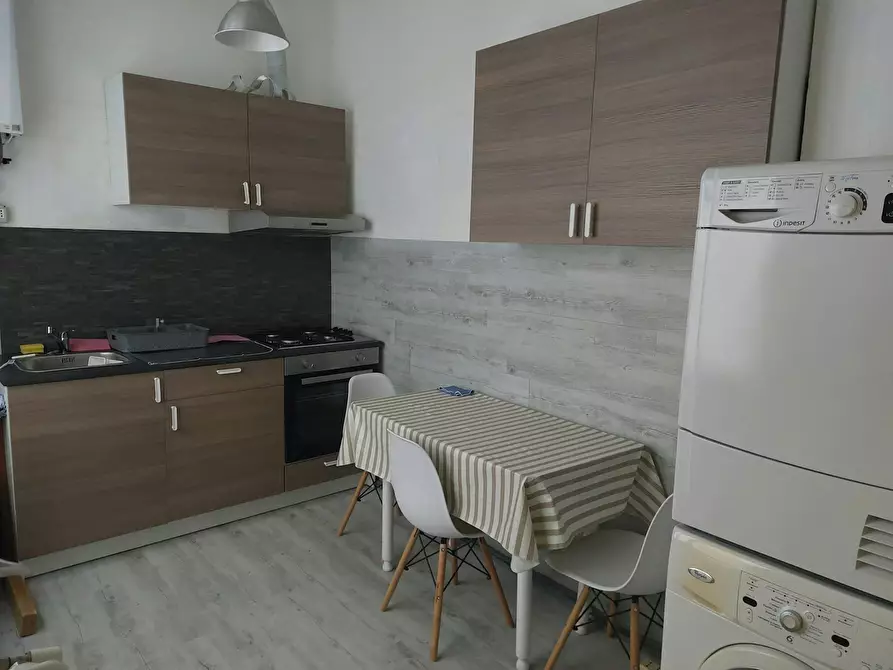 Immagine 8 di Camera in affitto  in Piazza Ghiaia a Parma