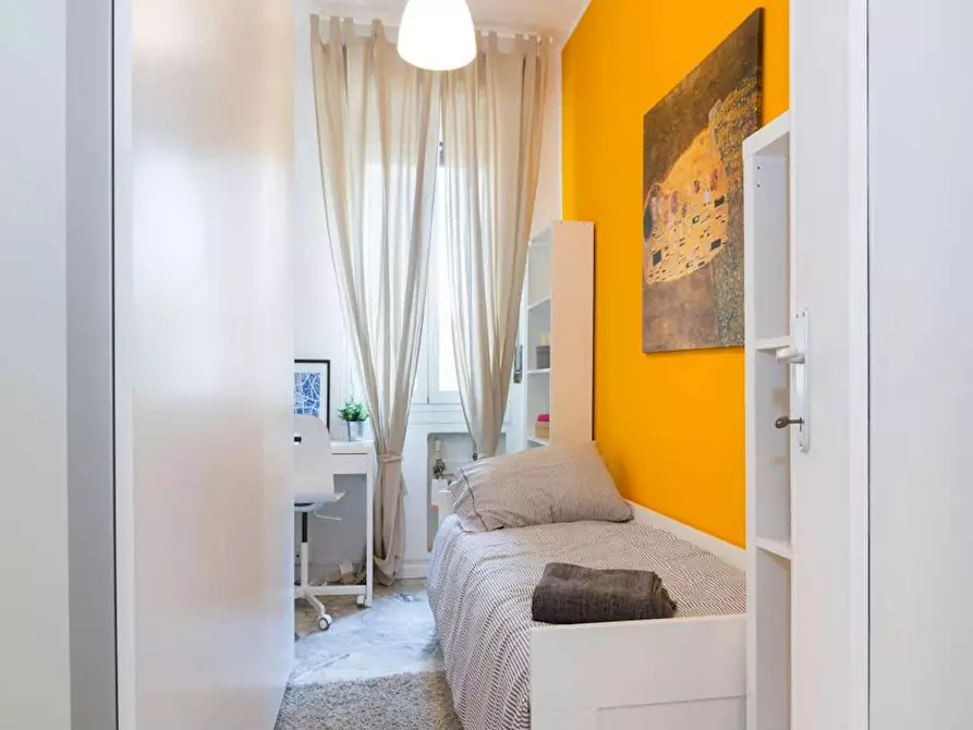 Immagine 2 di Camera in affitto  in Via Salvatore Barzilai a Milano