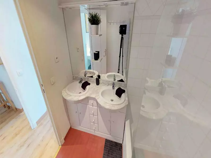 Immagine 10 di Camera in affitto  in Rue Esquermoise a Lille