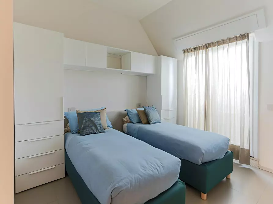 Immagine 7 di Appartamento in affitto  in Via Doberdò a Milano