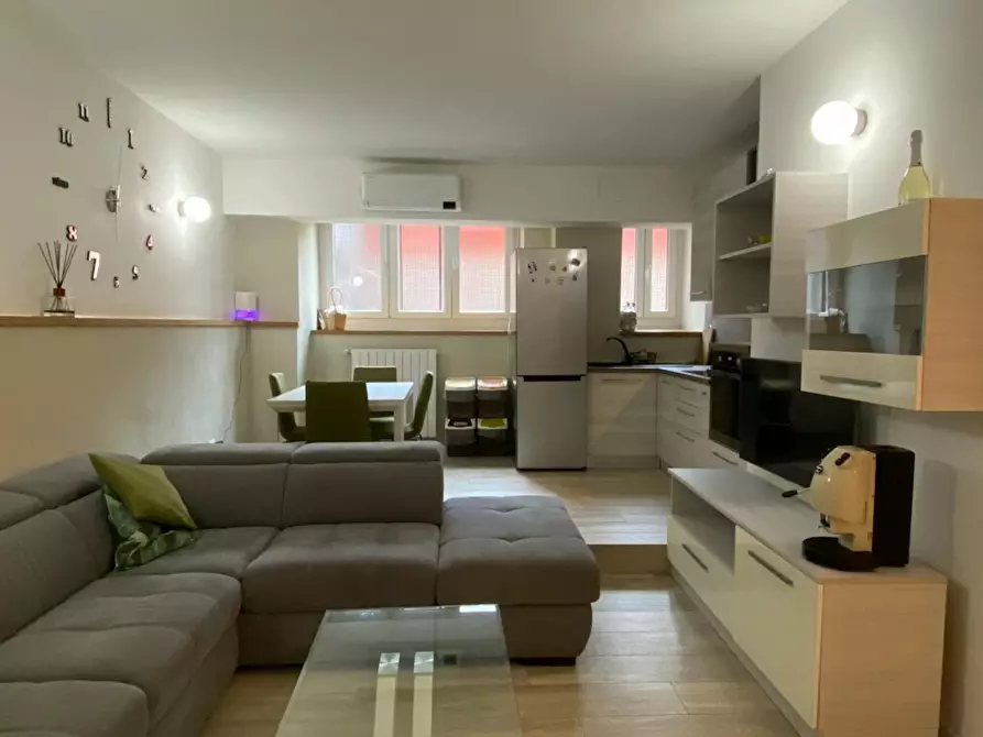 Immagine 1 di Appartamento in affitto  in Via Francesco Brioschi a Milano
