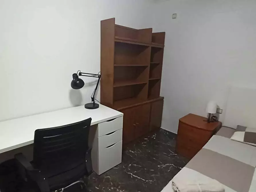 Immagine 9 di Camera in affitto  in Carrer de Fontanars a Aielo De Malferit
