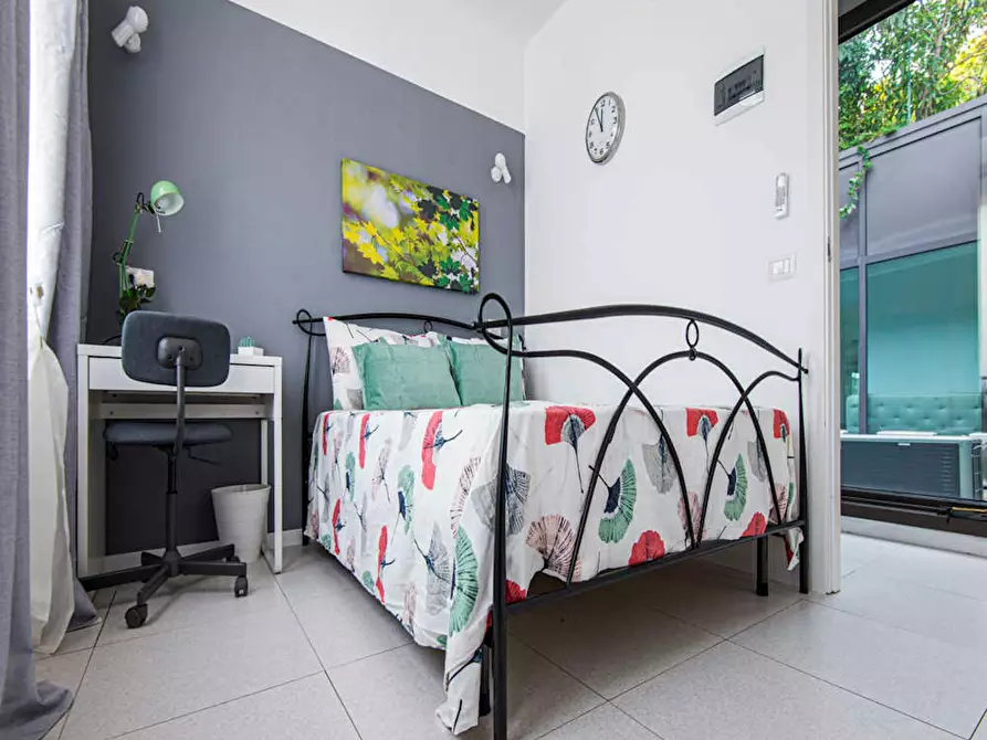 Immagine 2 di Camera in affitto  in Via Carlo Imbonati a Milano